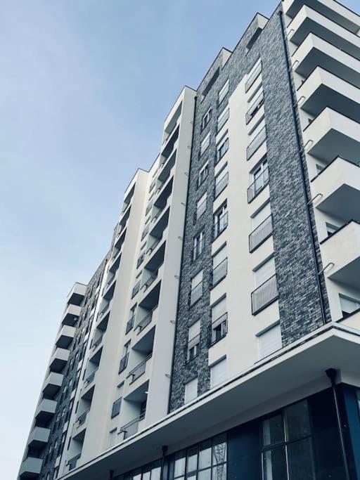 Priam Apartment 프리슈티나 외부 사진